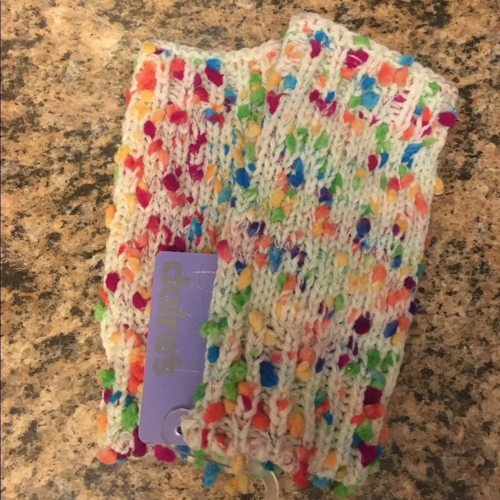 Multi-color gloves